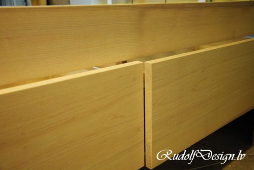 Massivholzbett „Schneewittchen” – Bild 4