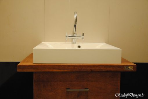 Merbau kumode zem izlietnes - Image 3