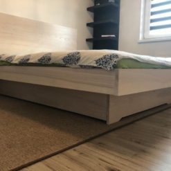 Esche Schwebebett
